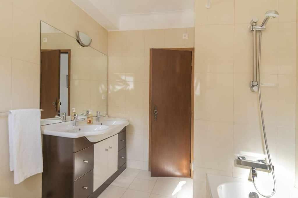 Quintinha De Sabadim - 500 Metros Da Ecovia De Sistelo Villa Arcos de Valdevez Bagian luar foto